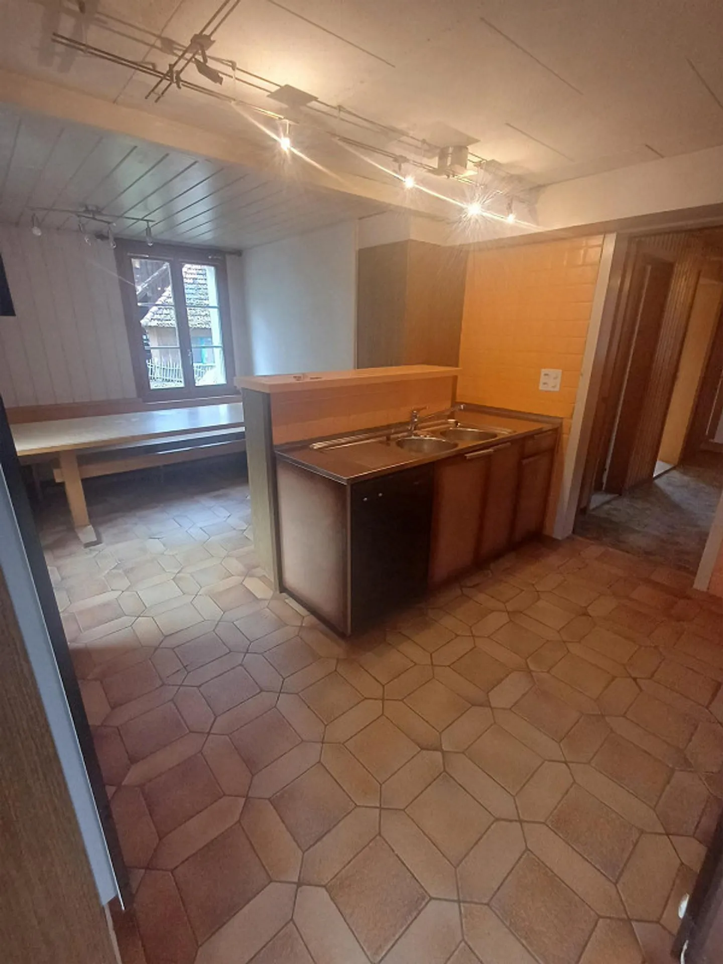 Casa unifamiliare - Foto 3 di 11