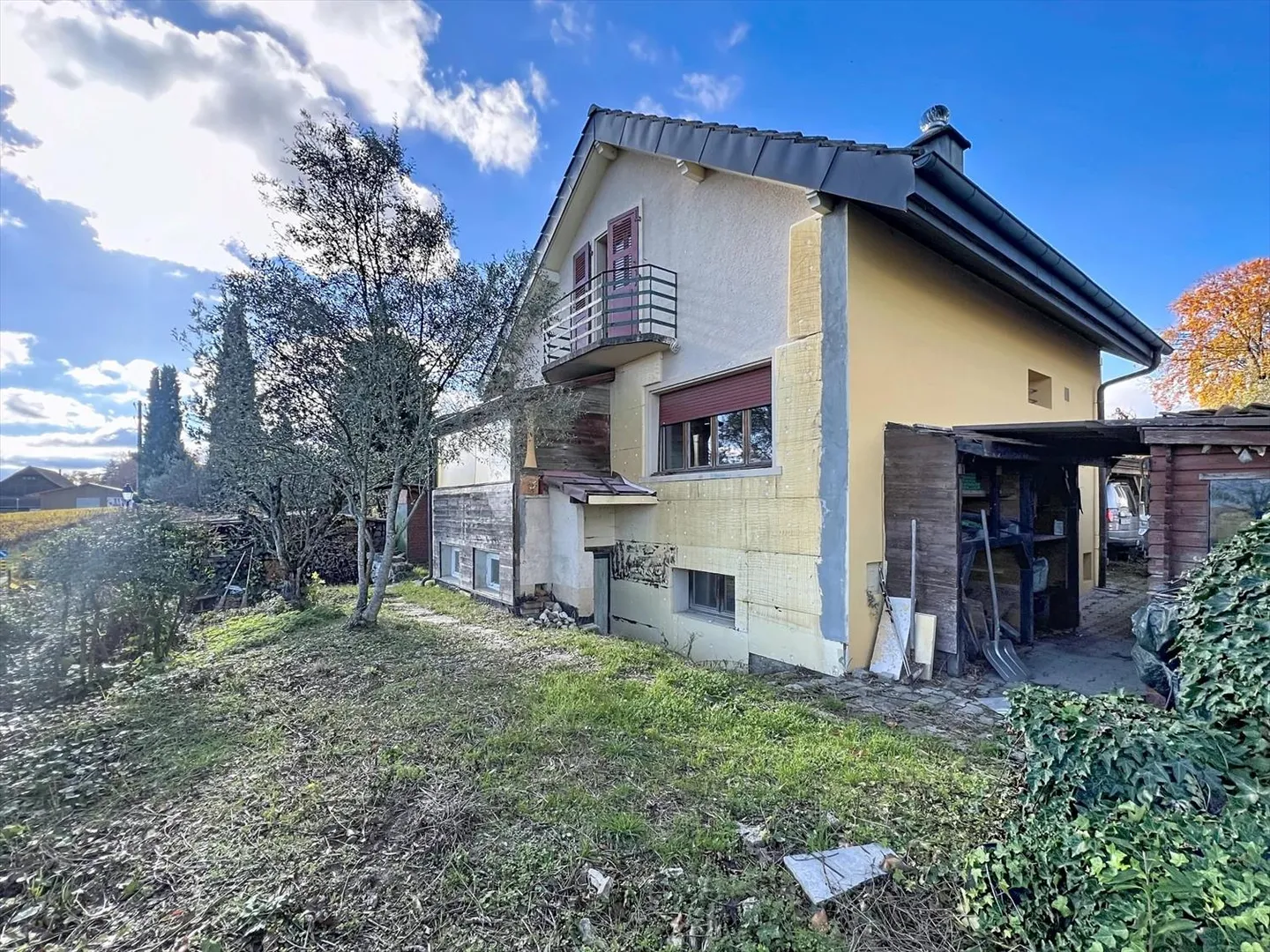 Maison de village à rénover - Photo 3 sur 7