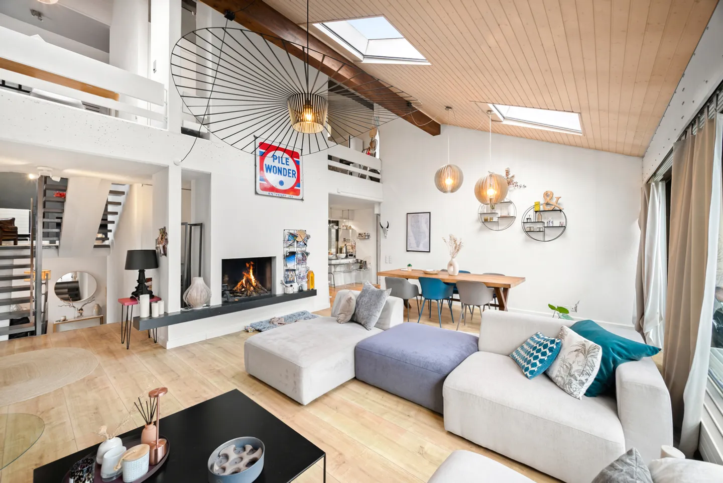 Vufflens-la-Ville House in a Green Oasis - Photo 4 of 12