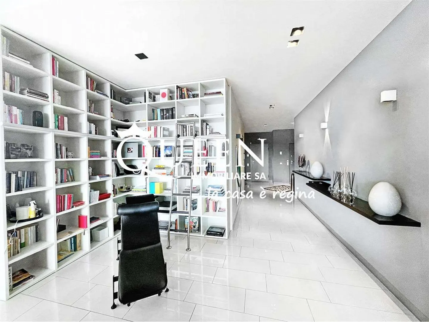 Aldesago : penthouse 5.5 pièces, 320 m², terrasse sur le toit, Jacuzzi, vue sur le lac - Photo 7 sur 13