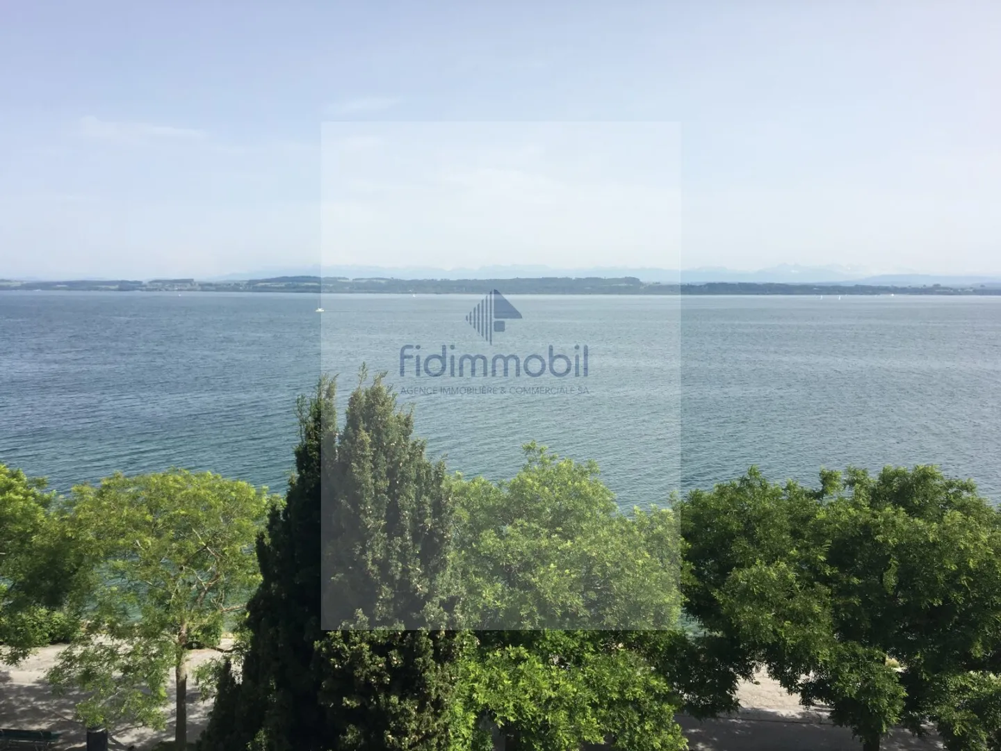 Appartement Magnifique au Lac - Photo 4 sur 10