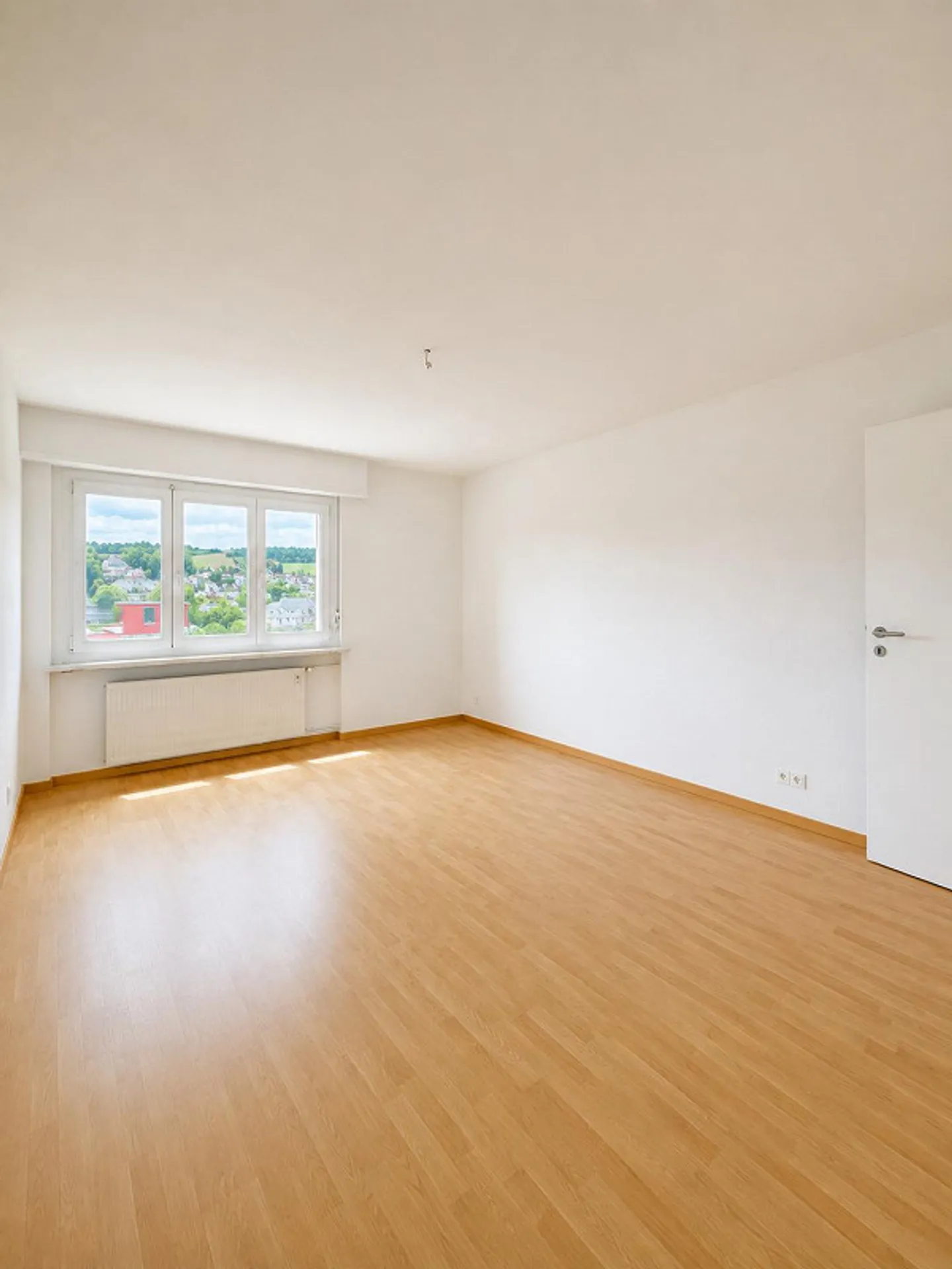 Appartamento 2.5 locali con vista - Foto 4 di 10