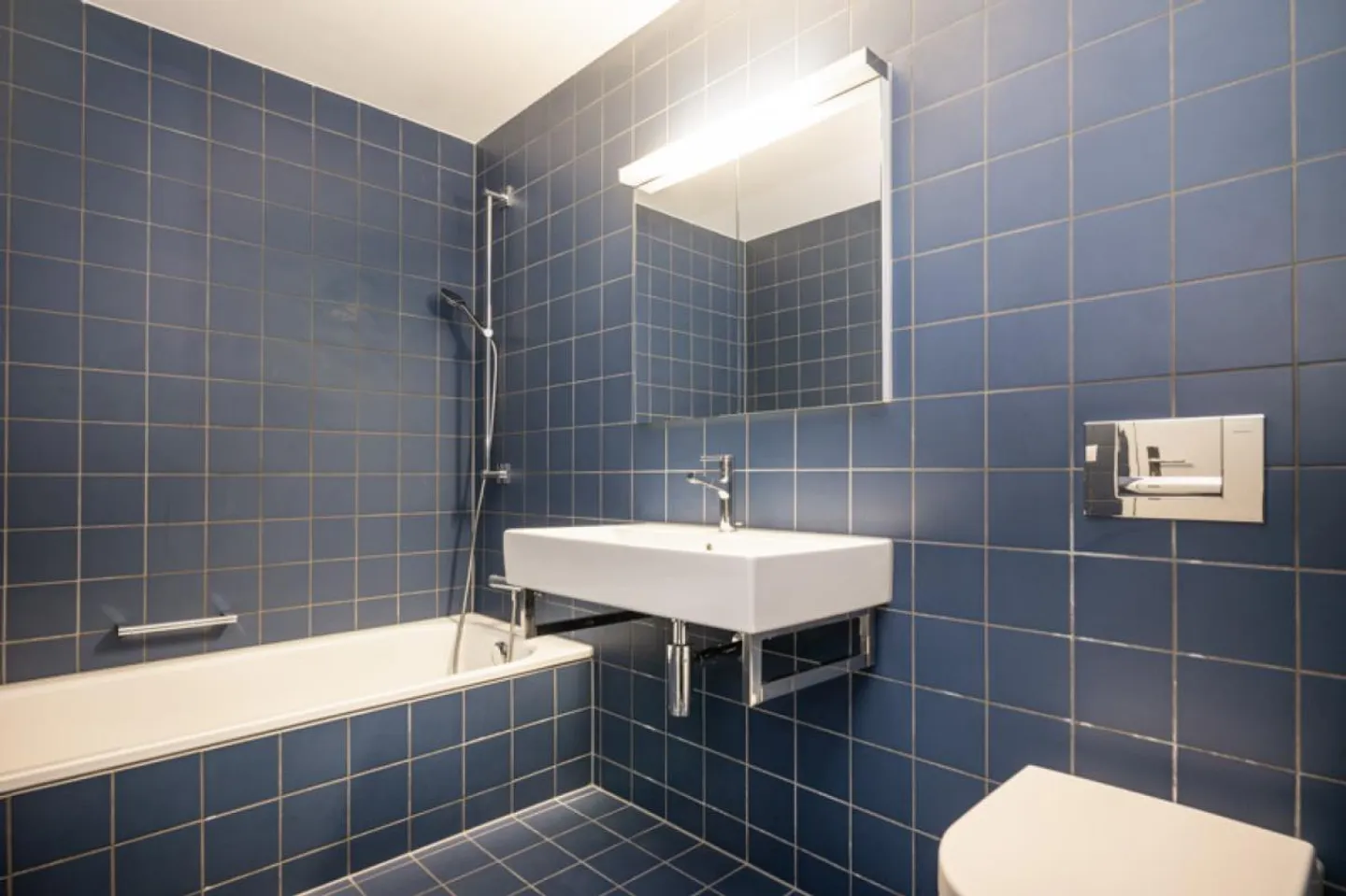 Modernes wohnen mitten in der Stadt Luzern! - Foto 9 di 10