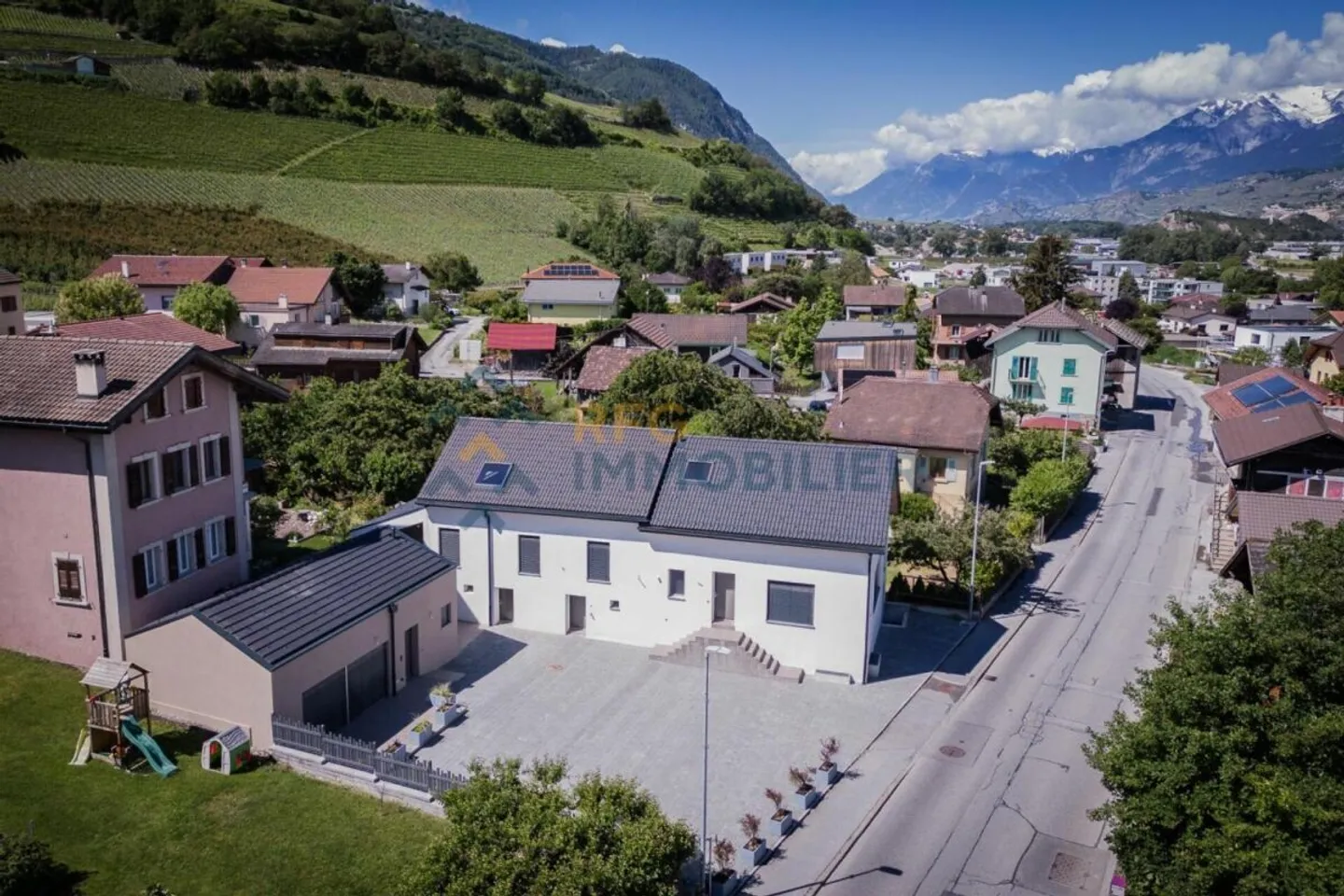 Modern Townhouse in Réchy - Photo 15 of 15