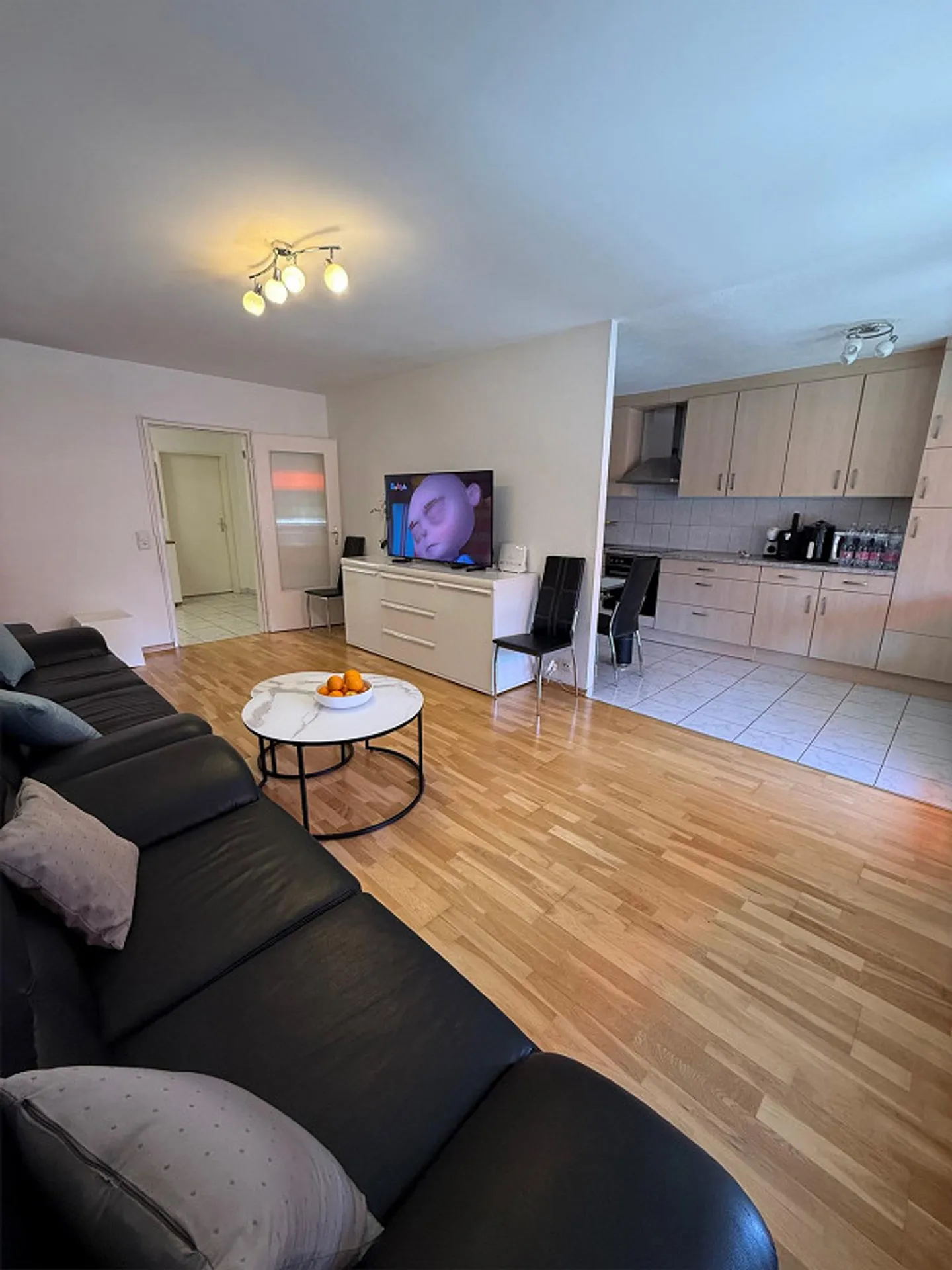 Appartement spacieux de 4,5 pièces avec balcon et place de parking souterrain à Bâle - Photo 11 sur 24