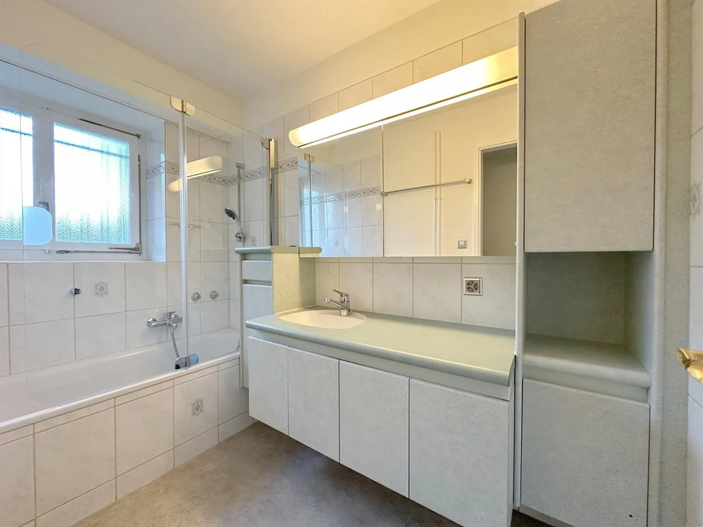 La tua nuova oasi di benessere a Kilchberg! - Foto 11 di 12