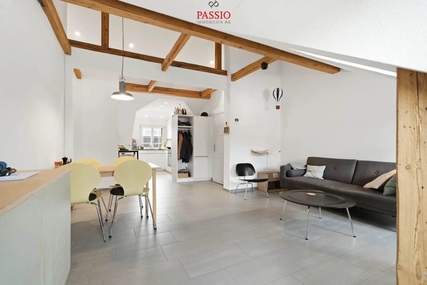 Au-dessus des toits de Berne - confort moderne dans un bâtiment historique - Photo 1 sur 17