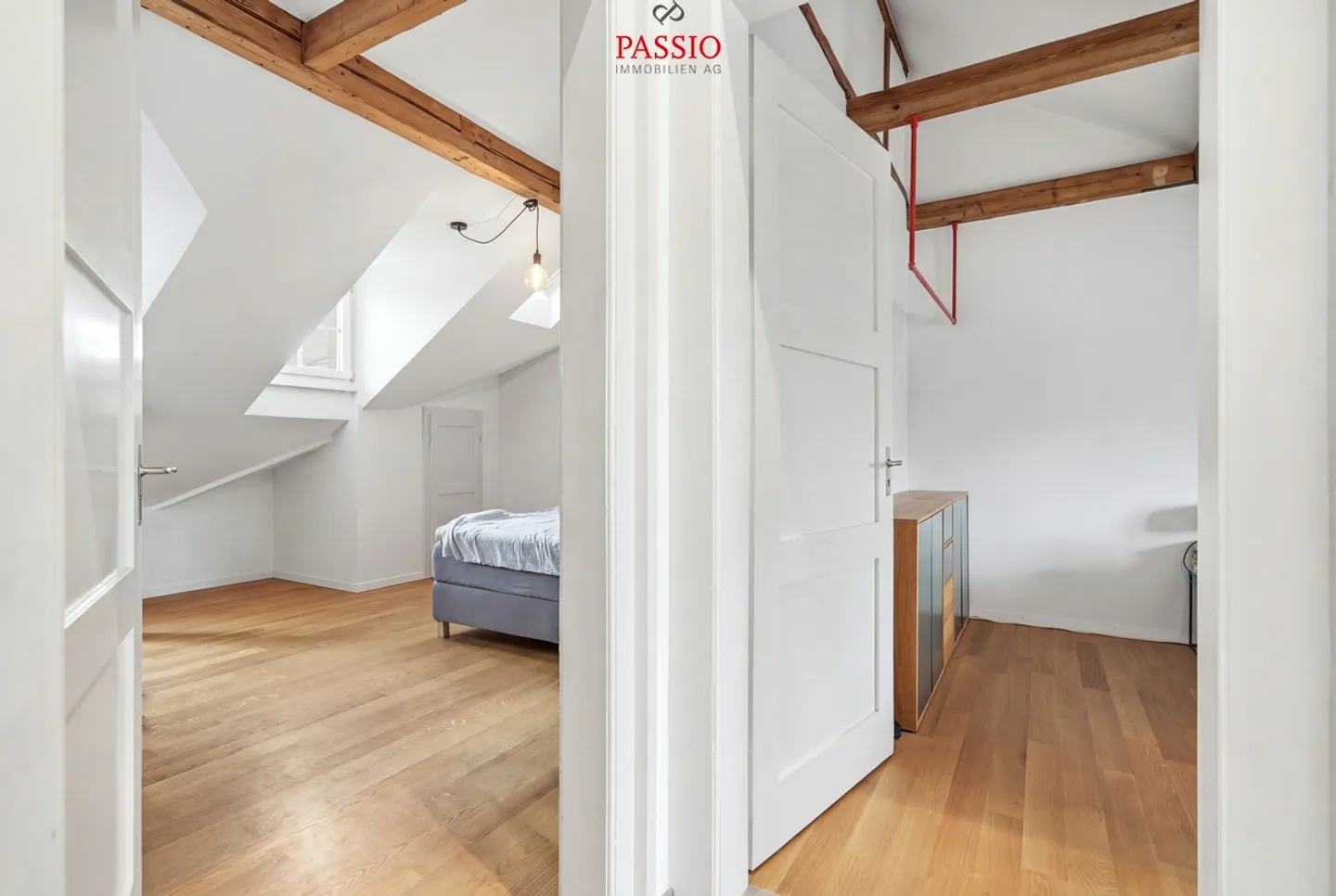 Au-dessus des toits de Berne - confort moderne dans un bâtiment historique - Photo 9 sur 17
