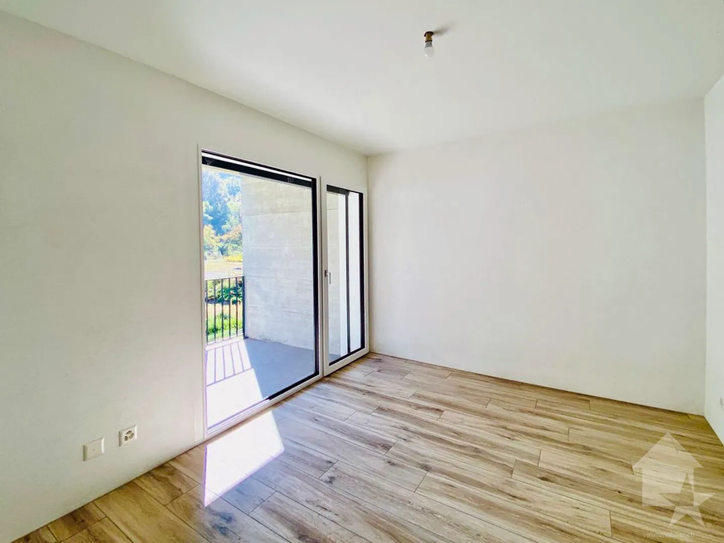 Belle nouvelle villa 5,5 pièces, jardin, grand garage et place de parking - Photo 18 sur 24
