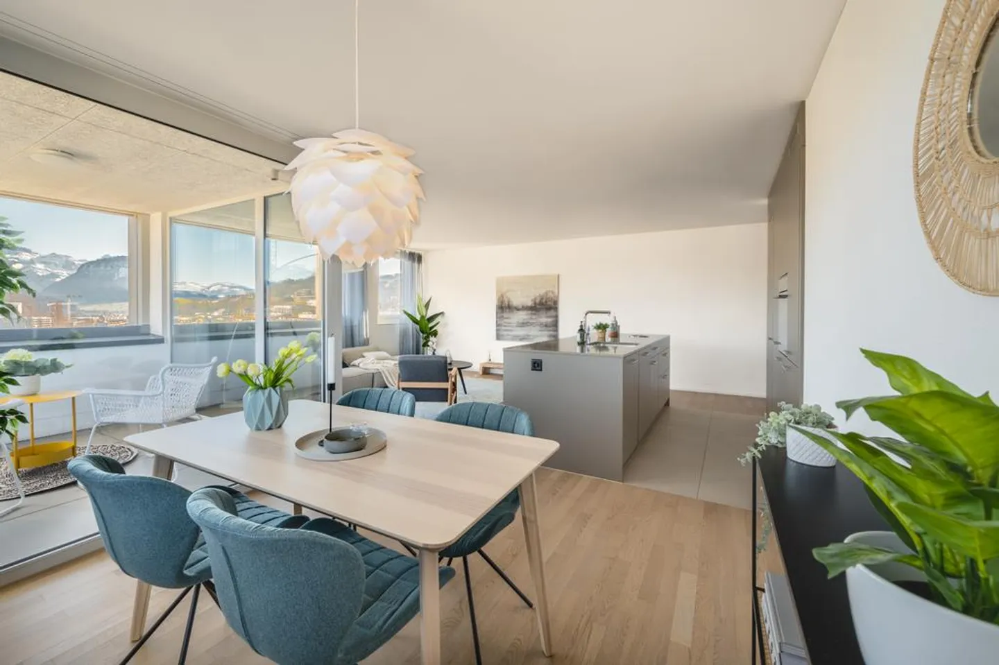 Above the rooftops of Kriens - Photo 1 of 10