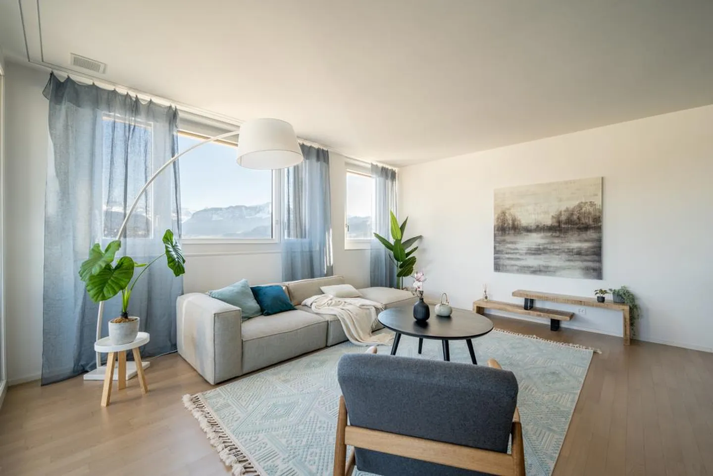 Above the rooftops of Kriens - Photo 2 of 10