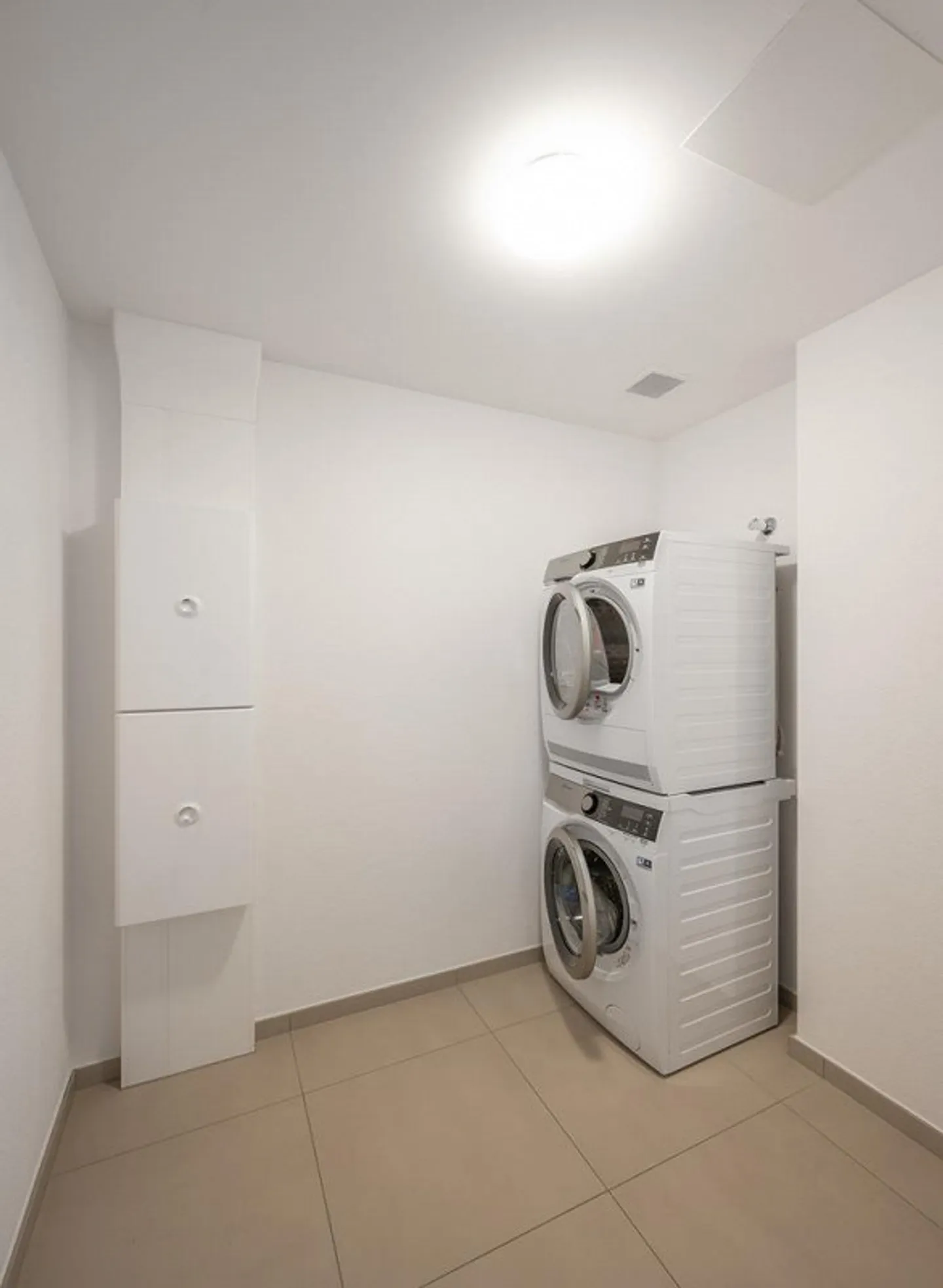 Above the rooftops of Kriens - Photo 9 of 10