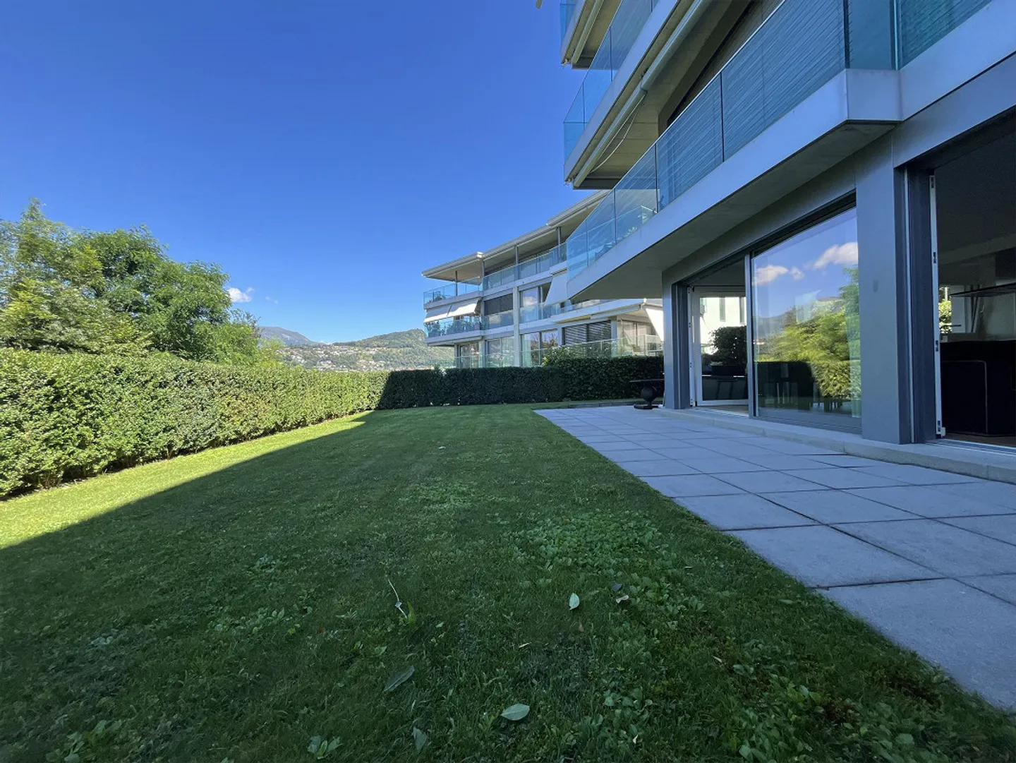 Appartamento giardino esclusivo e lussuoso di 3,5 locali - Foto 4 di 18