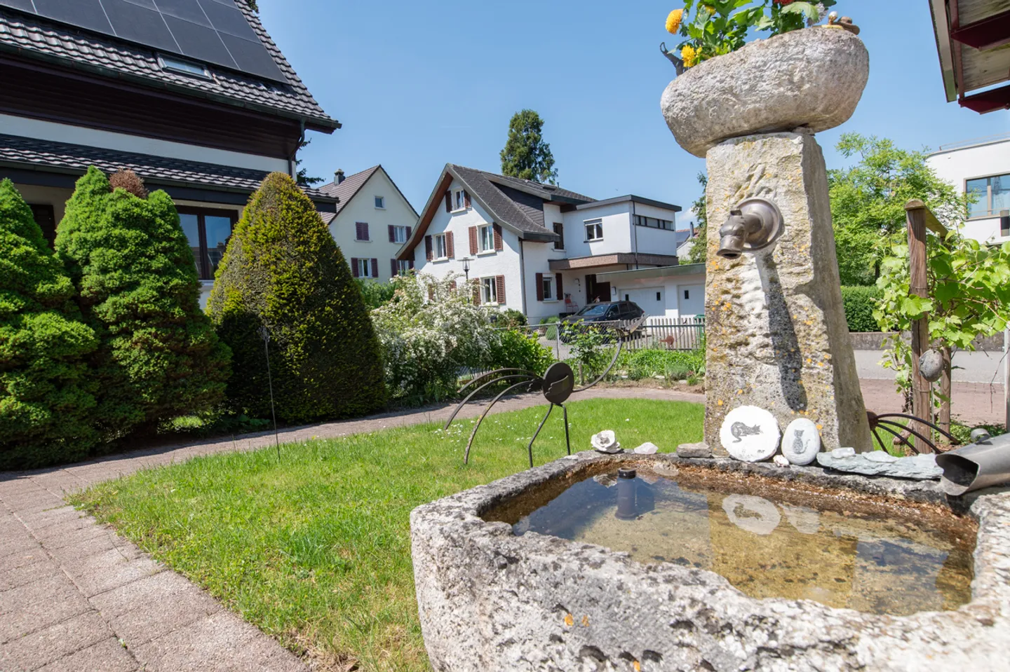 Carefully renovated & ready to move in Your new home - Photo 9 of 11