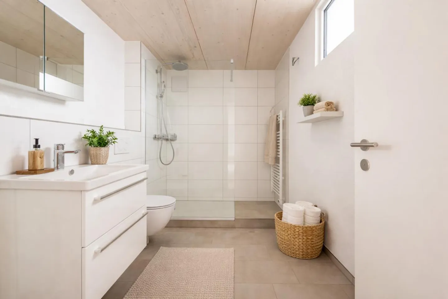 Clever Living - Photo 3 of 7