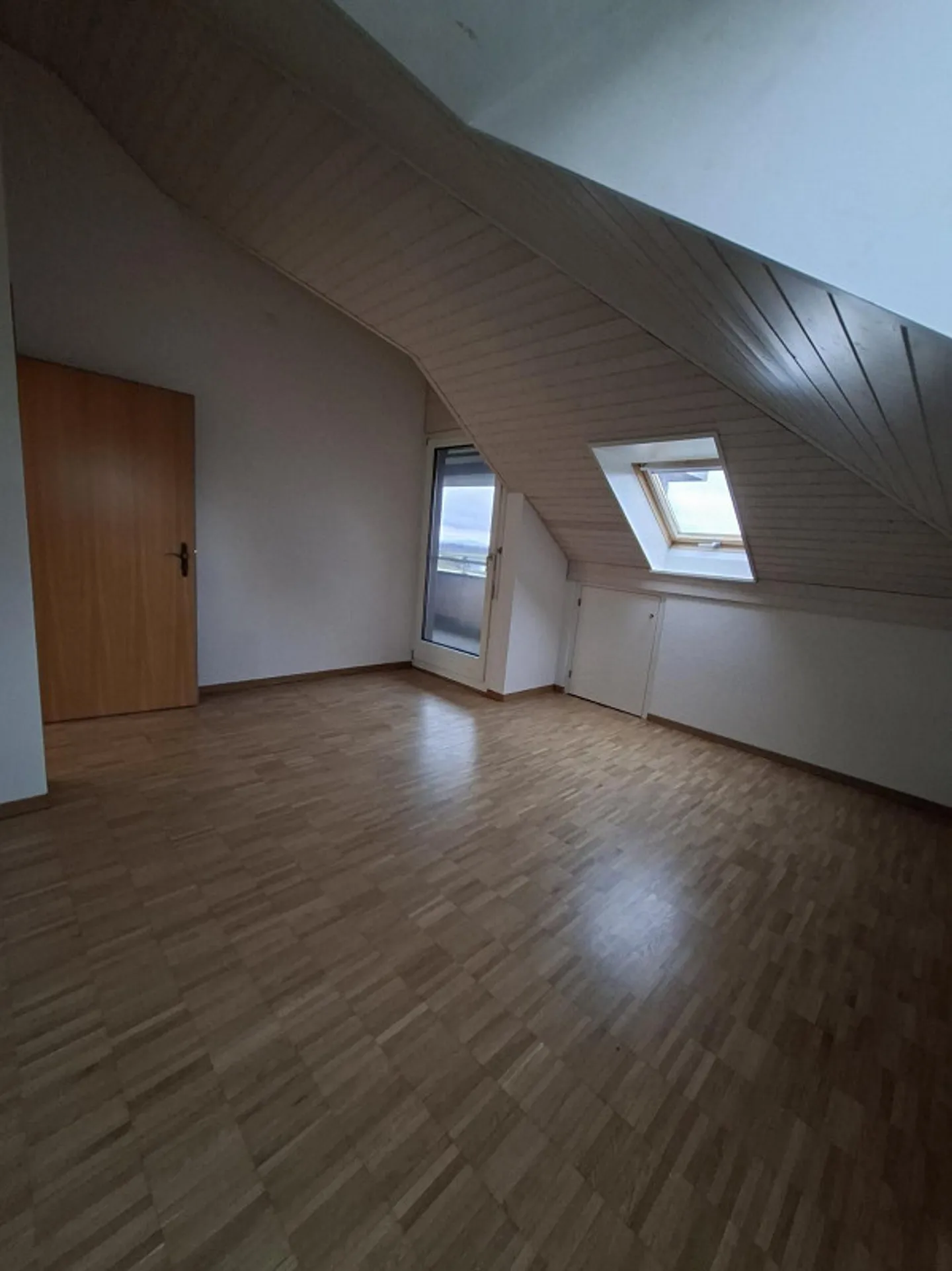 Appartement sous les combles de 3 pièces - Photo 5 sur 9