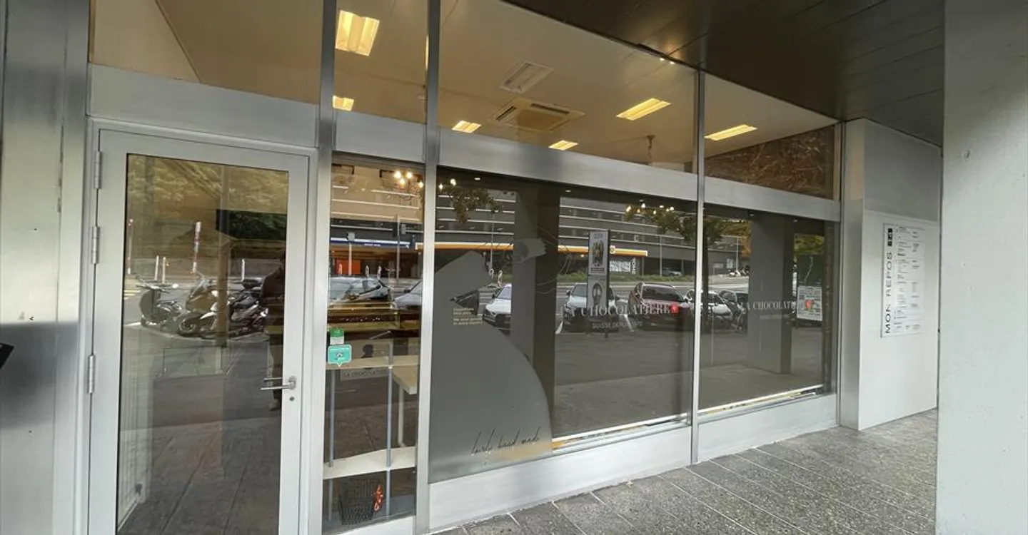 Mischgenutztes Gebäude mieten - Foto 4 von 8