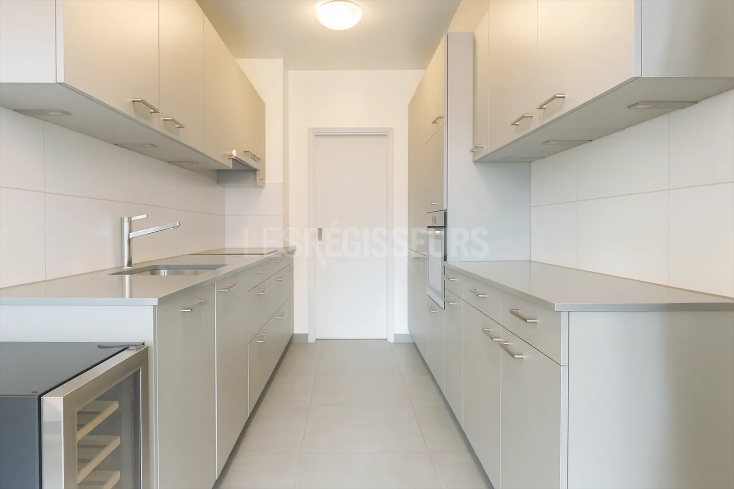 Appartamento in vendita - Foto 3 di 7