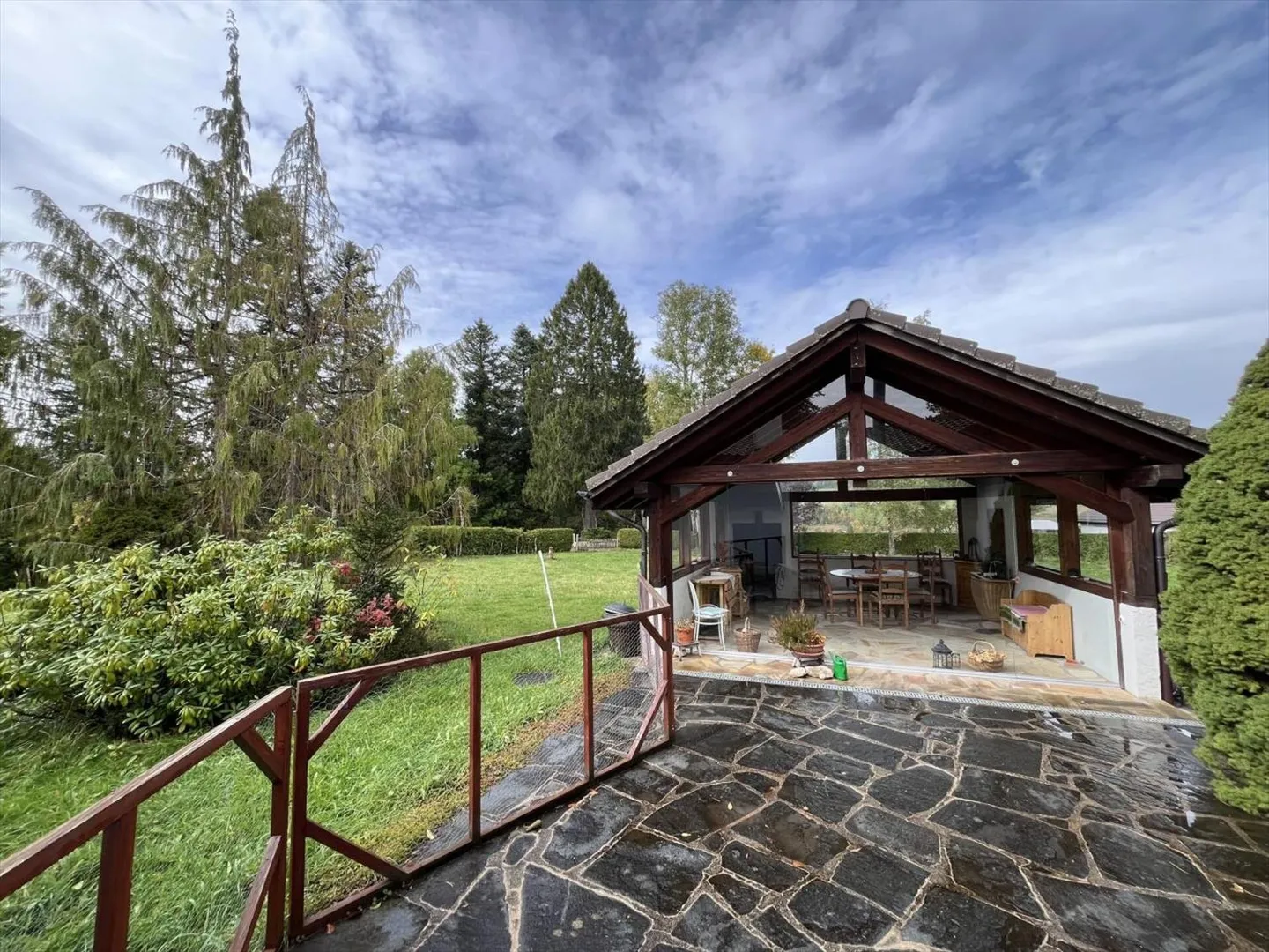 Villa singola di 6,5 locali a Le Locle - Foto 1 di 13