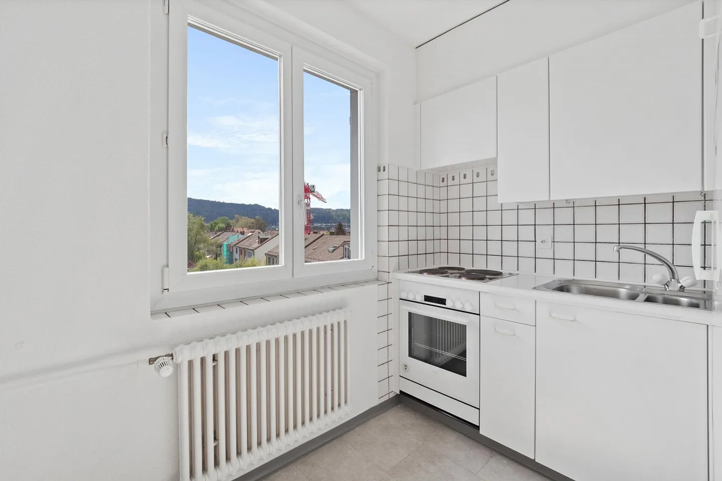 Befristete 3-ZWG im 2.OG, in 8048 Zürich bis 30.09.2026 zu vermieten - Foto 2 von 7