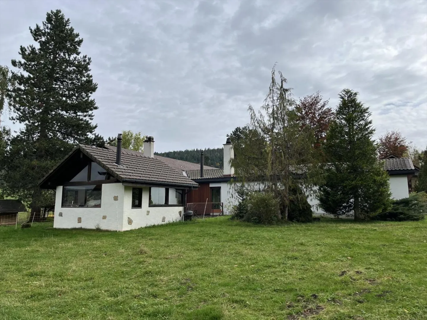 Villa singola di 6,5 locali a Le Locle - Foto 2 di 13