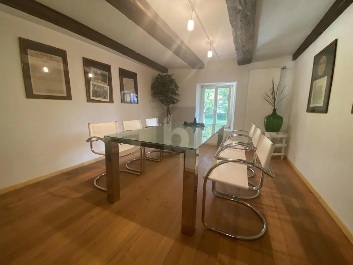 Espace de bureau inspirant en nature - Photo 4 sur 6