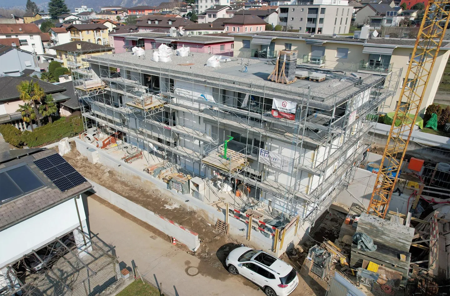 Nuovo appartamento spazioso con grande terrazza e giardino - Foto 2 di 10