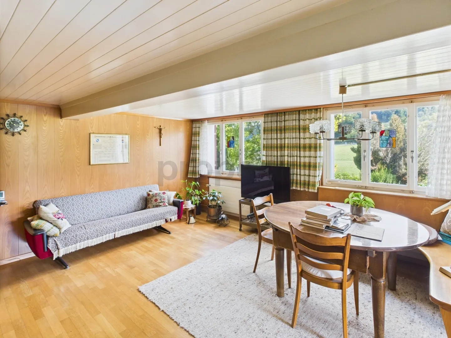 Ansprechendes 8-Zimmer Bauernhaus in Knutwil, Kanton LU - Foto 2 von 11