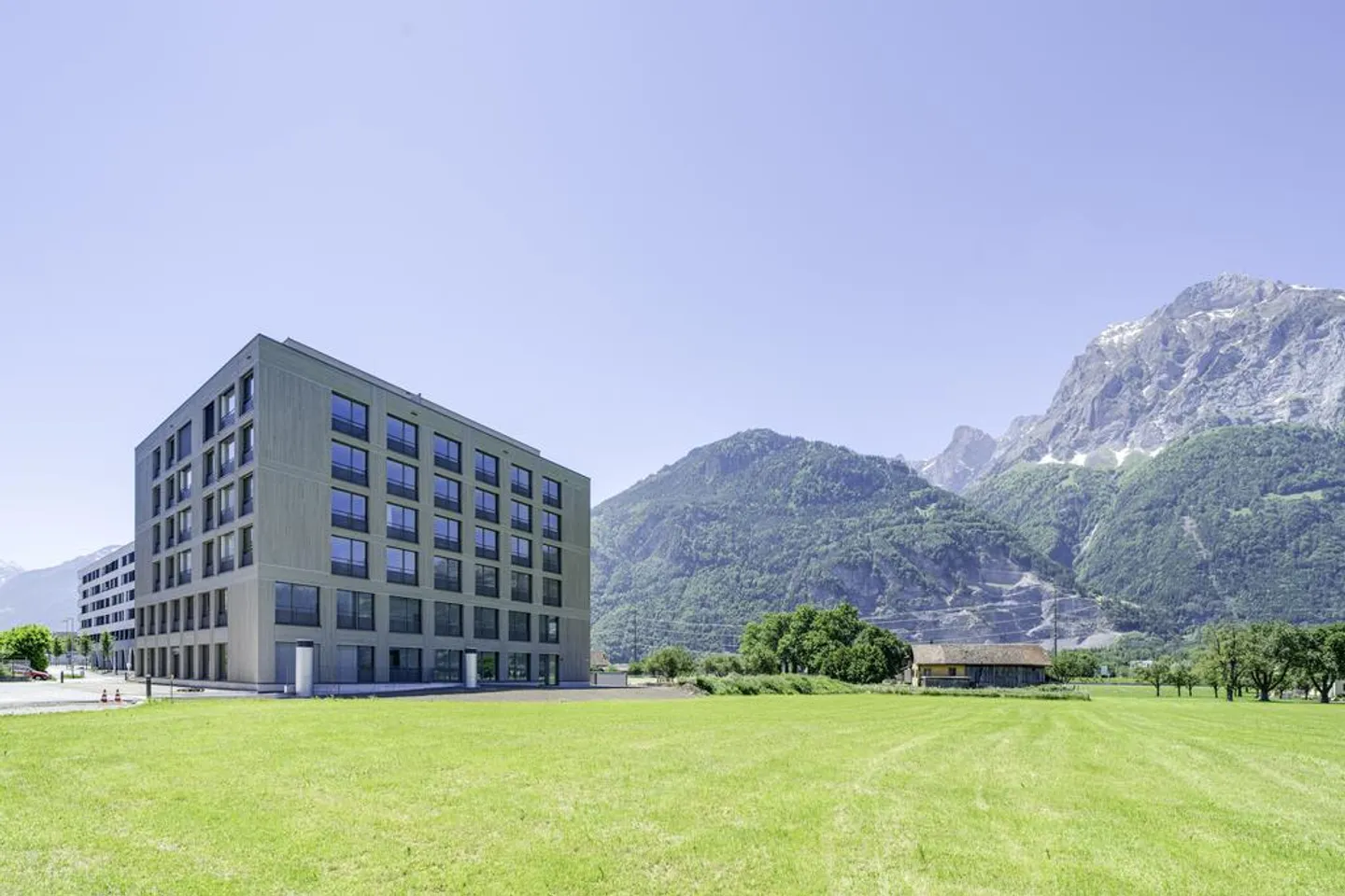 Attractive Living by the New Canton Train Station - Photo 8 of 8