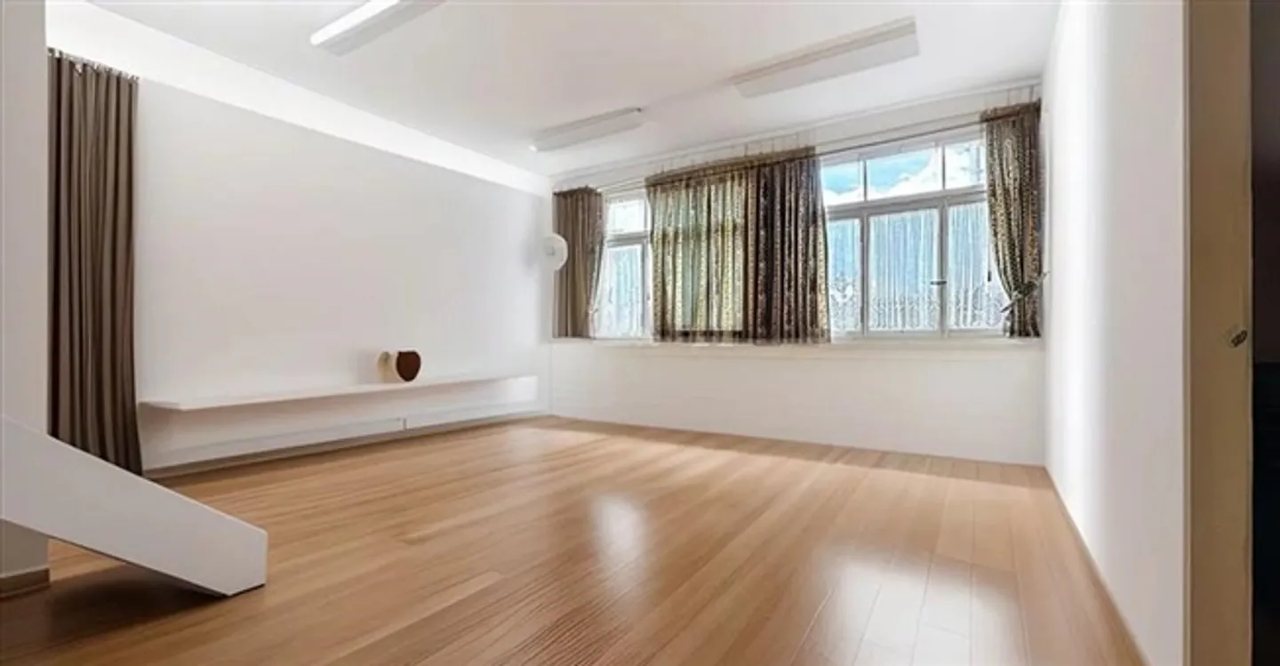 «Arcade» - Foto 11 von 13