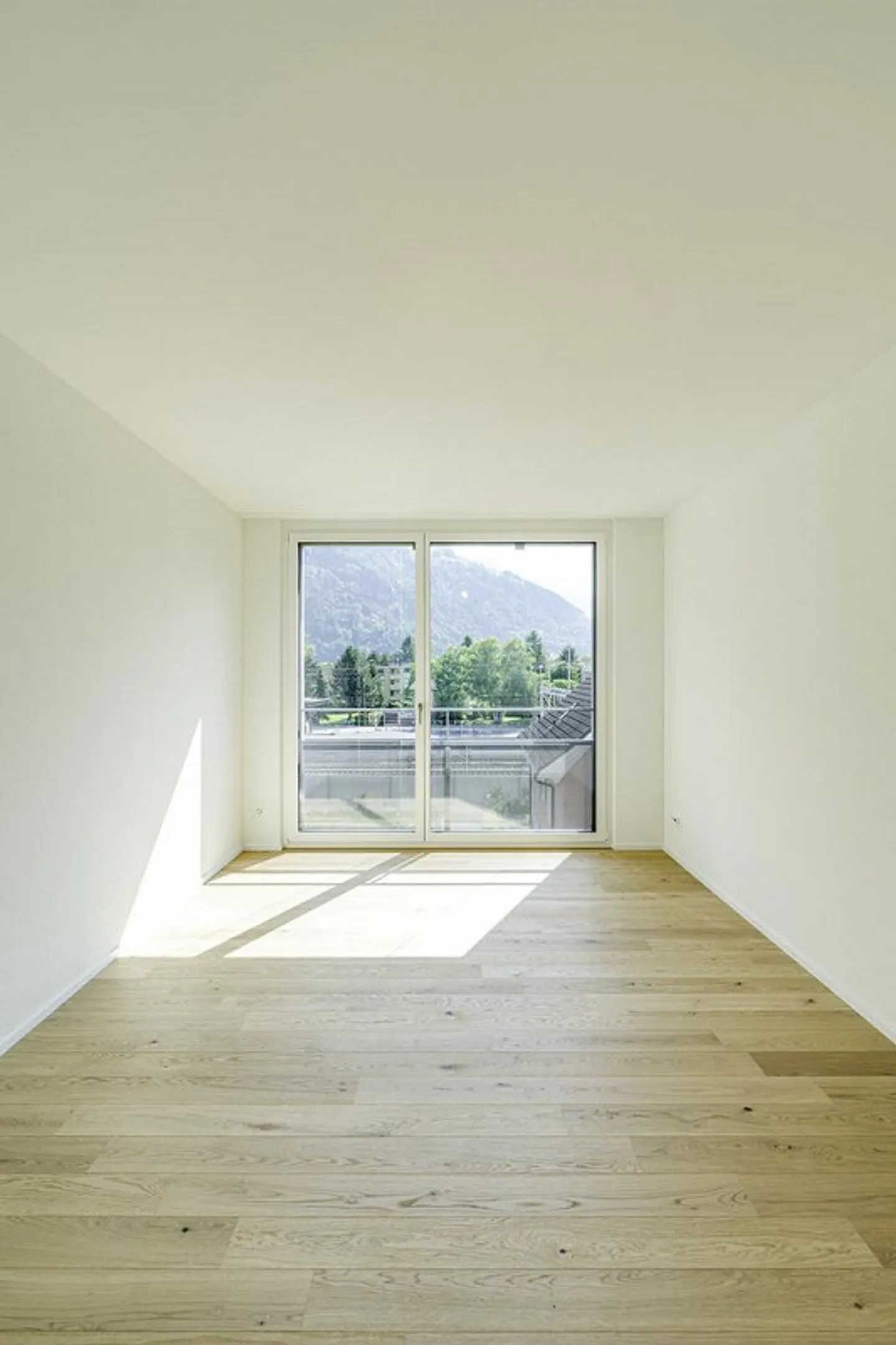 Attractive Living by the New Canton Train Station - Photo 4 of 8