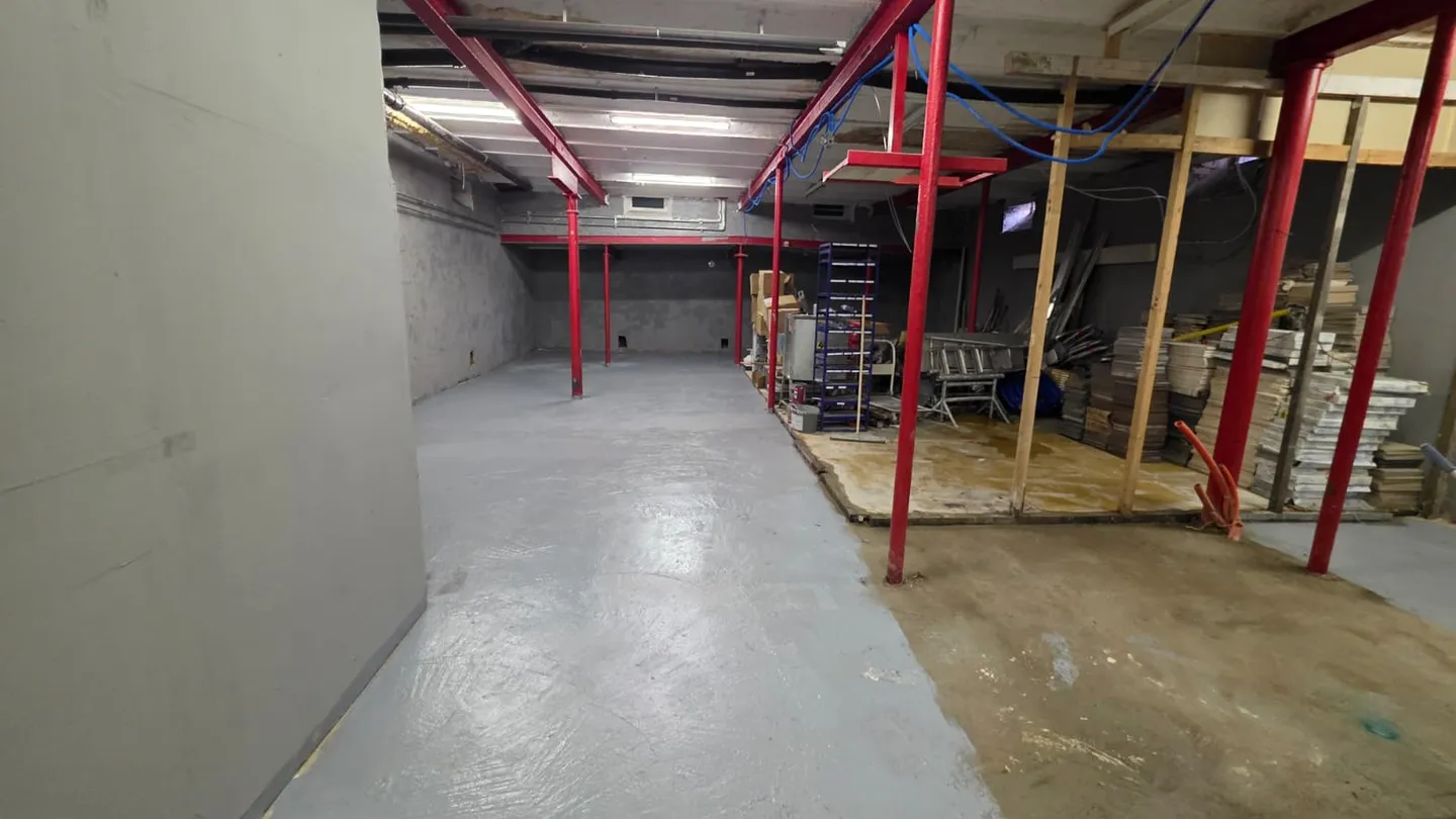 Geräumiger Hobbyraum in Flawil - Foto 2 von 3