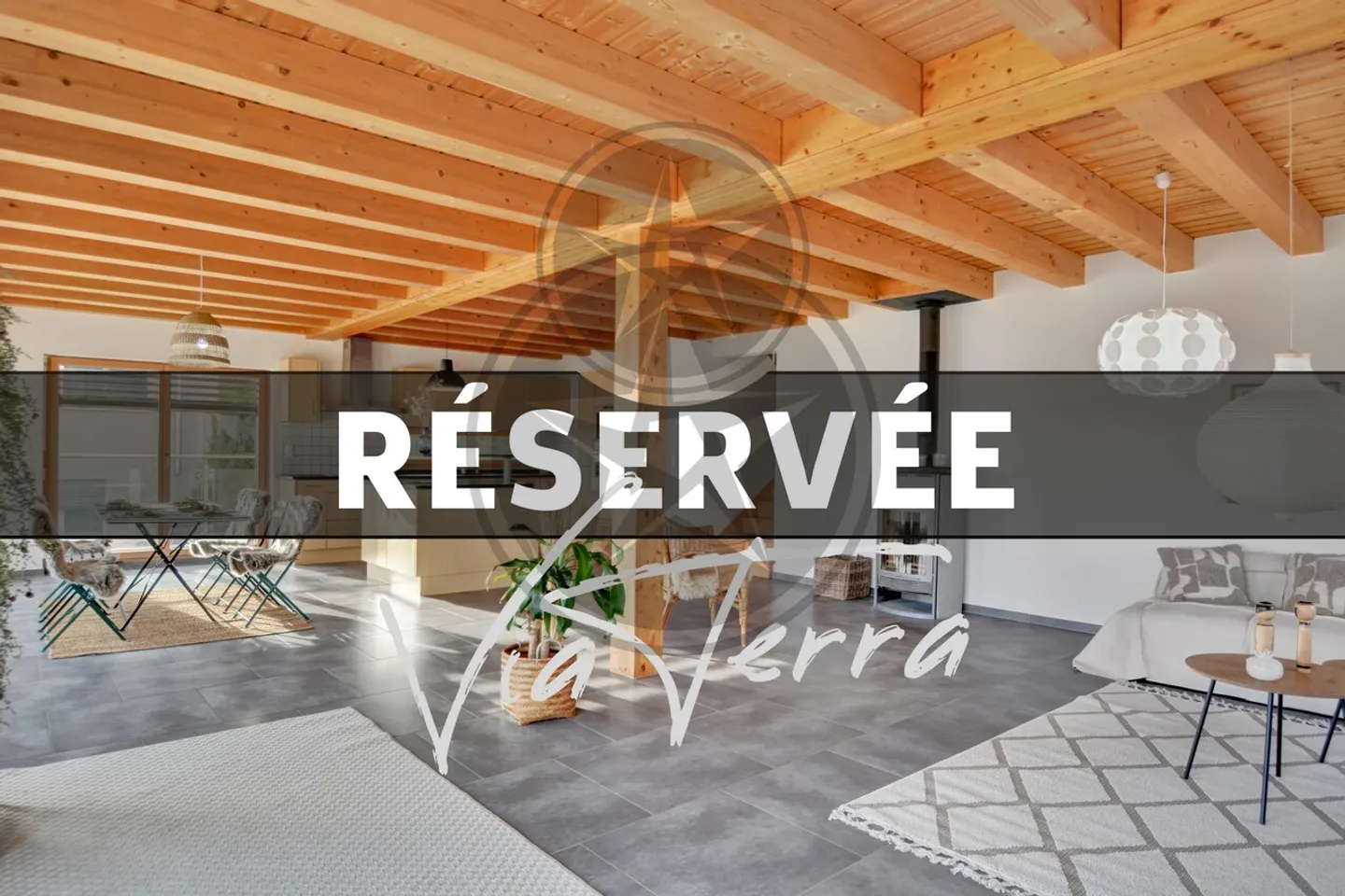 Spaziosa proprietà individuale composta da 2 appartamenti - Foto 1 di 13