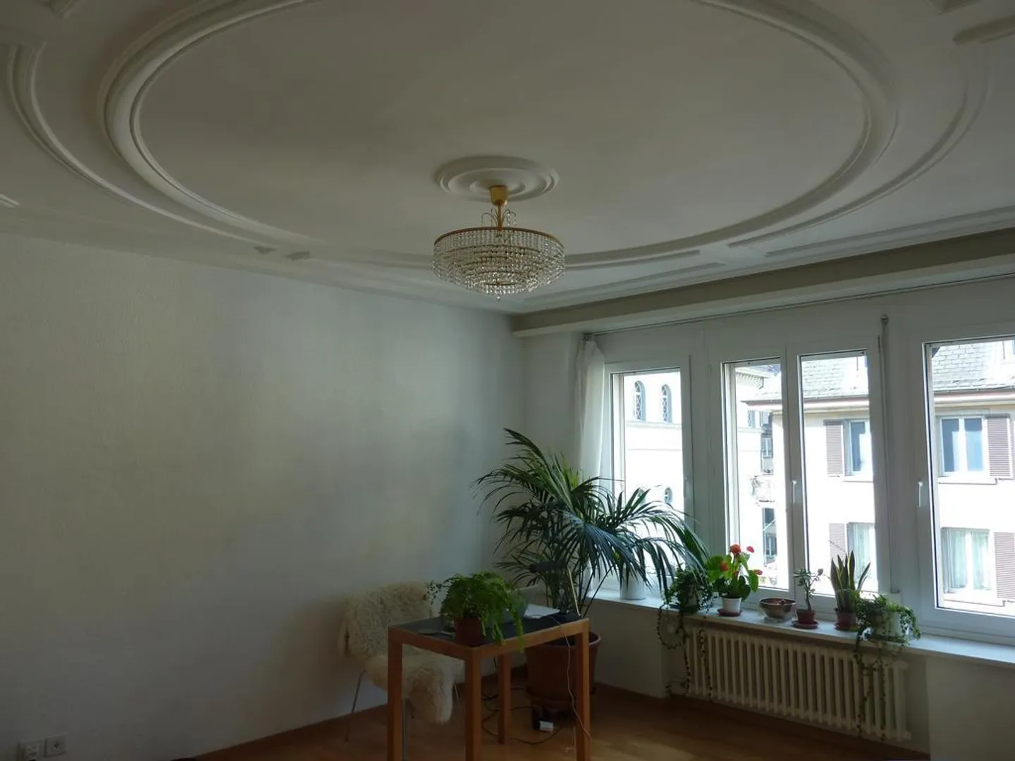 Charming apartment in the heart of Zurich-Wiedikon - Photo 2 of 8