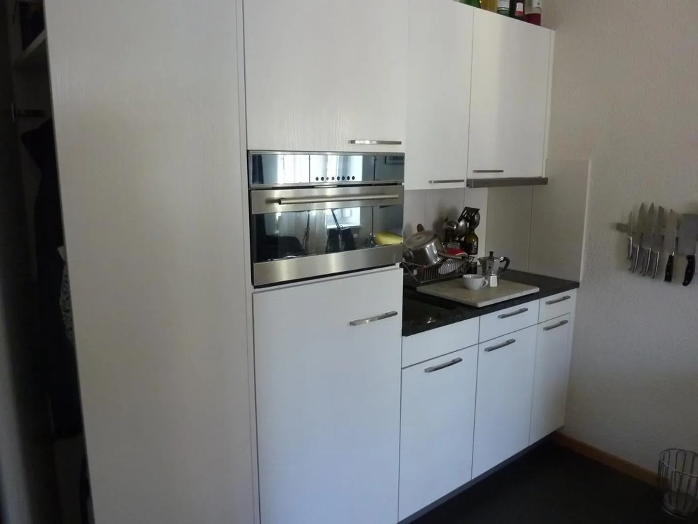 Charming apartment in the heart of Zurich-Wiedikon - Photo 4 of 8