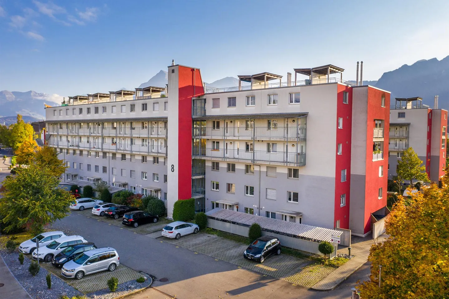 Modern Maisonette Apartment with Garden Seating Area - Photo 2 of 10