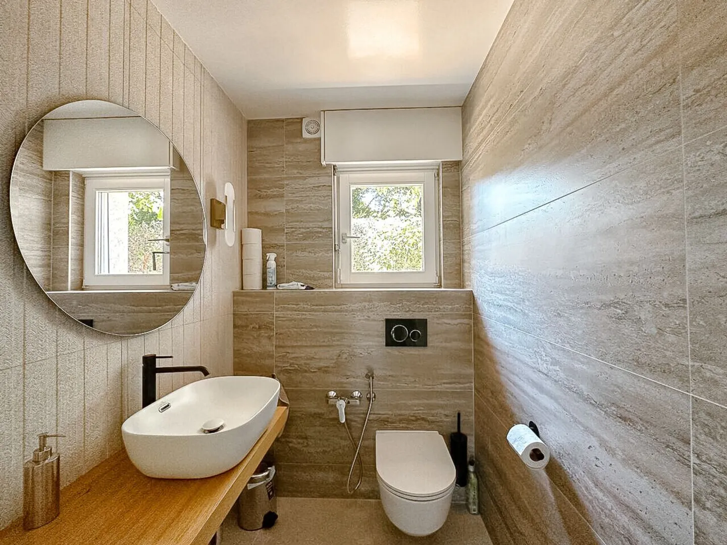 Exceptional House Near College du Léman in Versoix - Photo 7 of 15