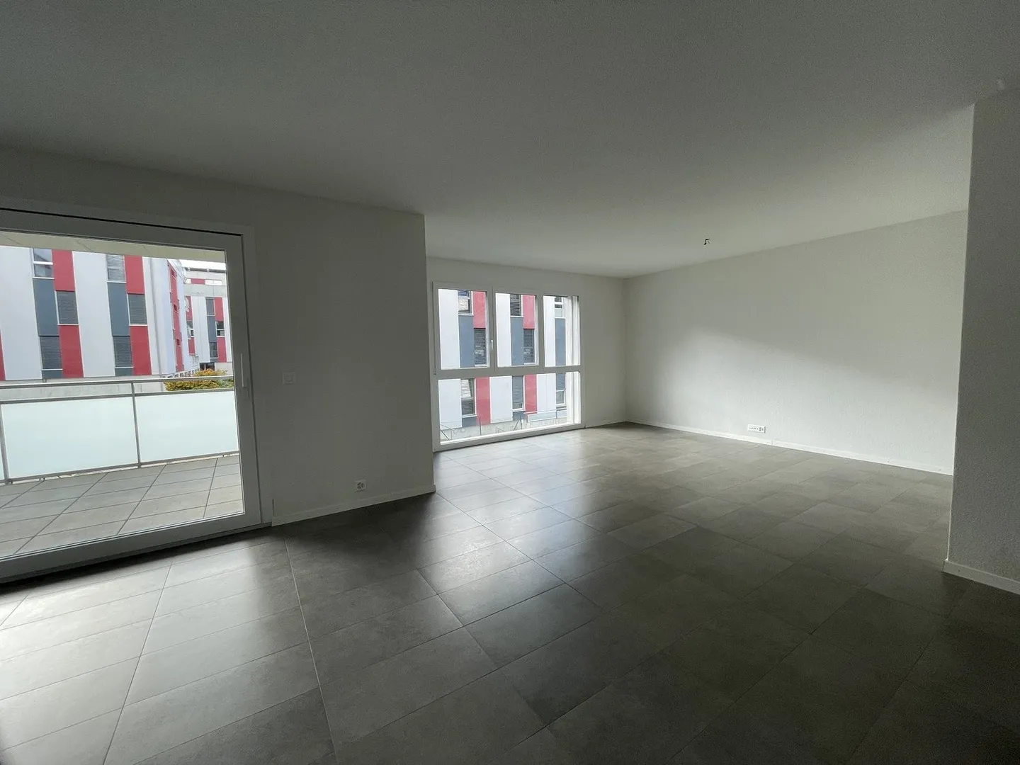 4,5 STANZE CON BALCONE E GARAGE - Foto 2 di 9
