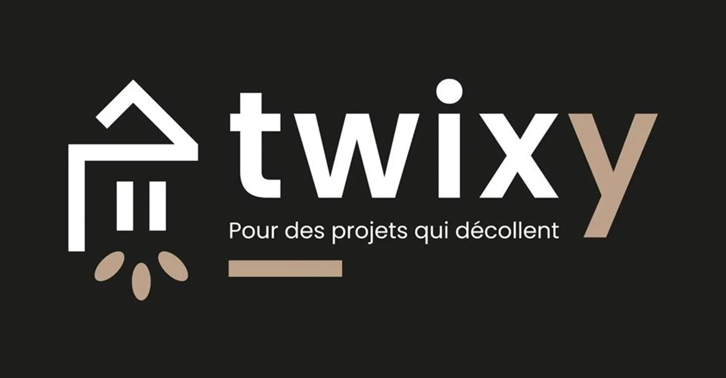 Mixed-use building for rent - Photo 3 of 4