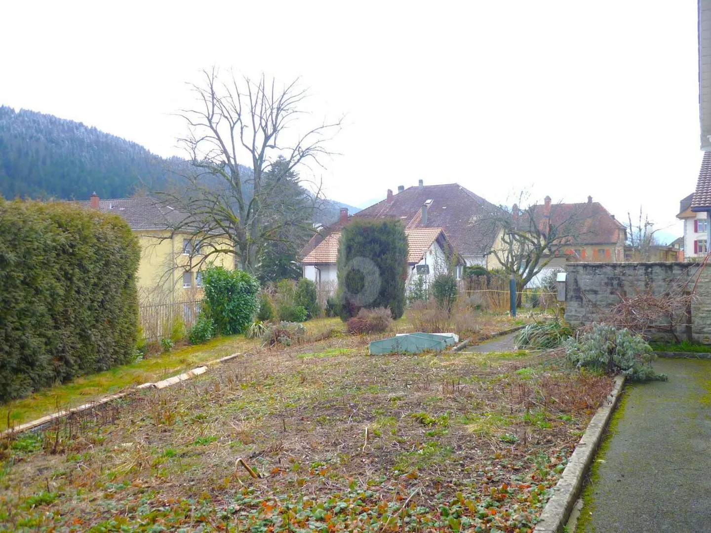 TERRENO EDIFICABILE CON POTENZIALE PER INVESTITORI - Foto 3 di 6