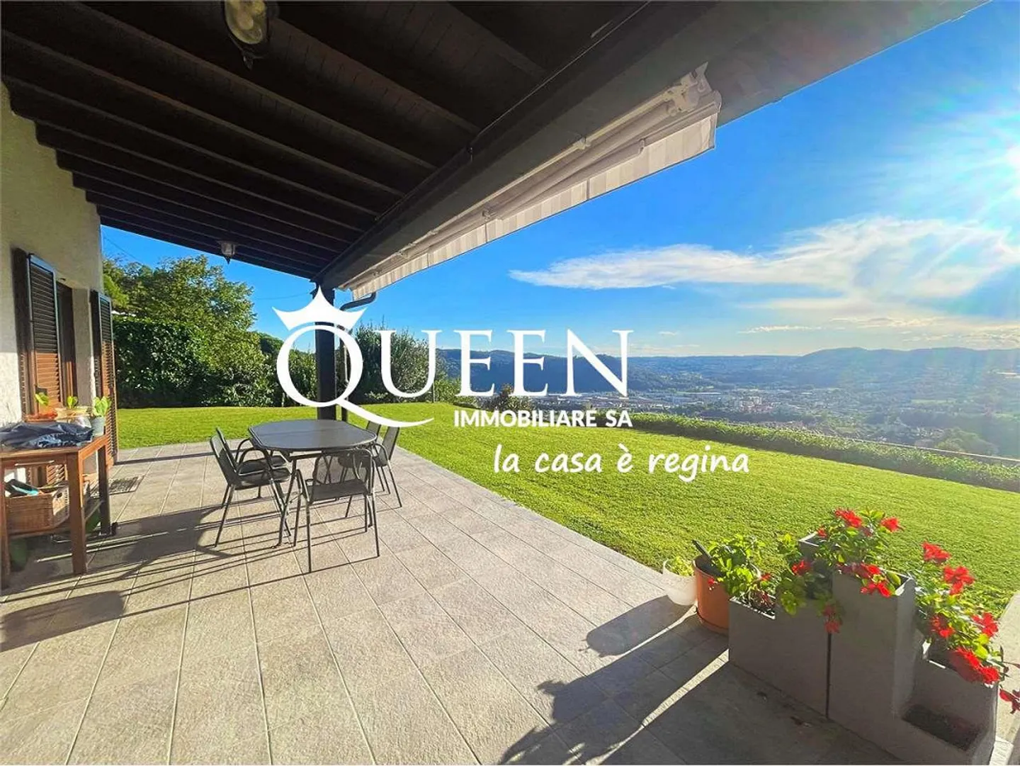 Morbio Superiore: Villa mit 10,5 Zimmern, 304 m², großem Garten, atemberaubender Aussicht - Foto 3 von 13