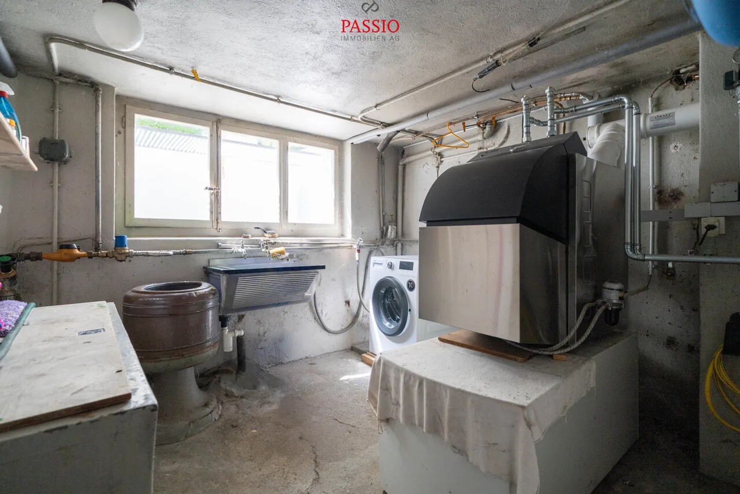 Casa bifamiliare in posizione elevata con grande terreno - Foto 17 di 27