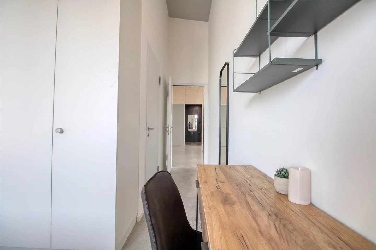 Coliving conçu pour la concentration, la communauté et le confort à Renens - Photo 4 sur 30