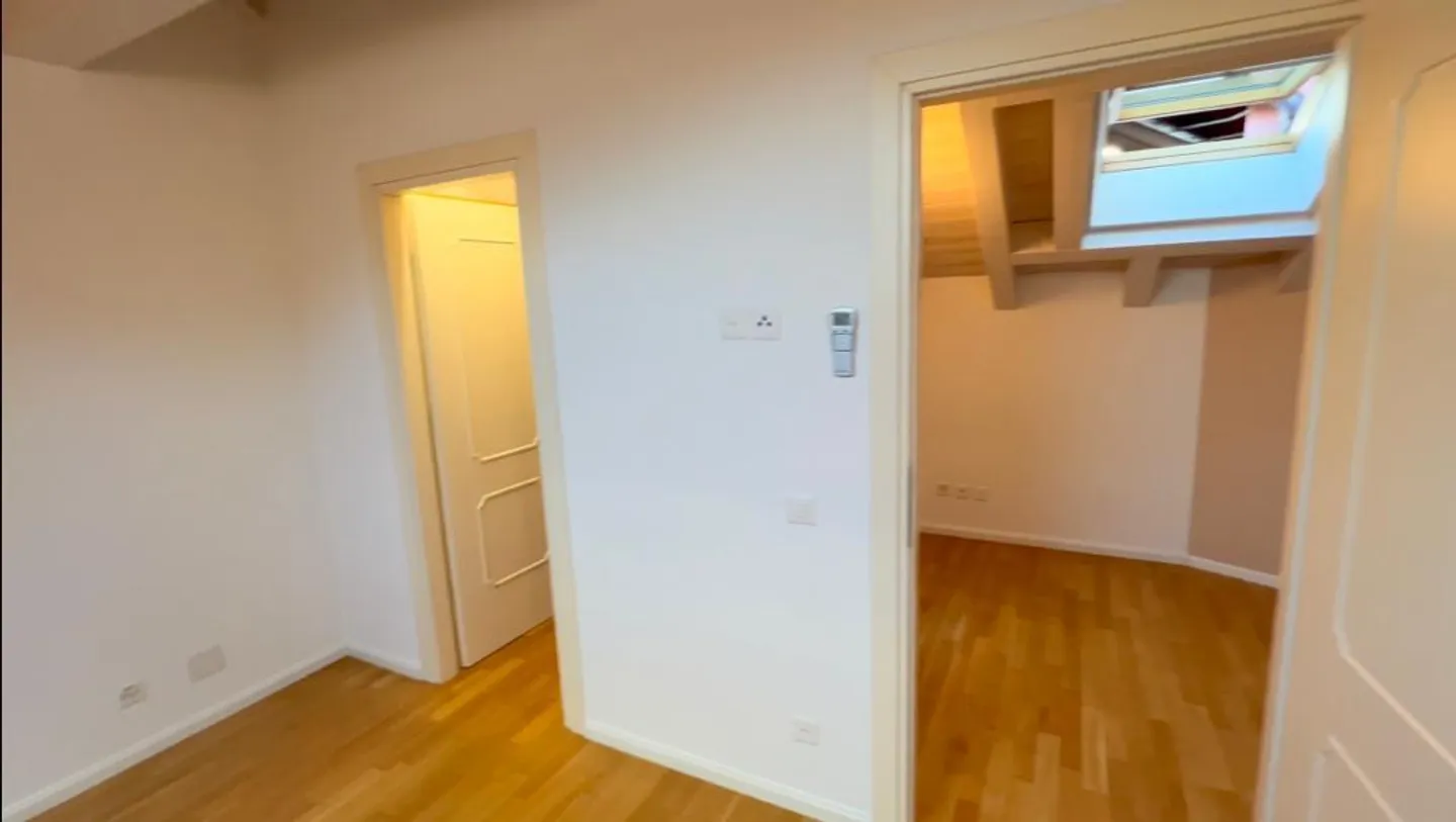Minusio - Duplex, 2,5 pièces de luxe - vue sur les montagnes et le lac - Photo 9 sur 16