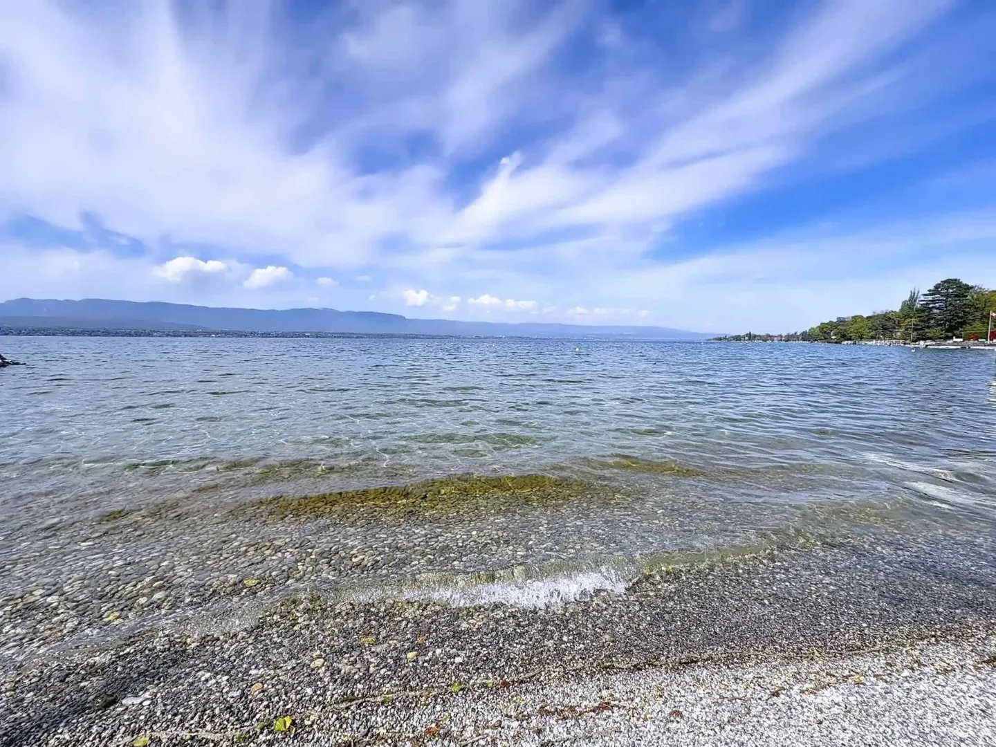 Villa avec belle vue et accès privé au lac - Photo 3 sur 9