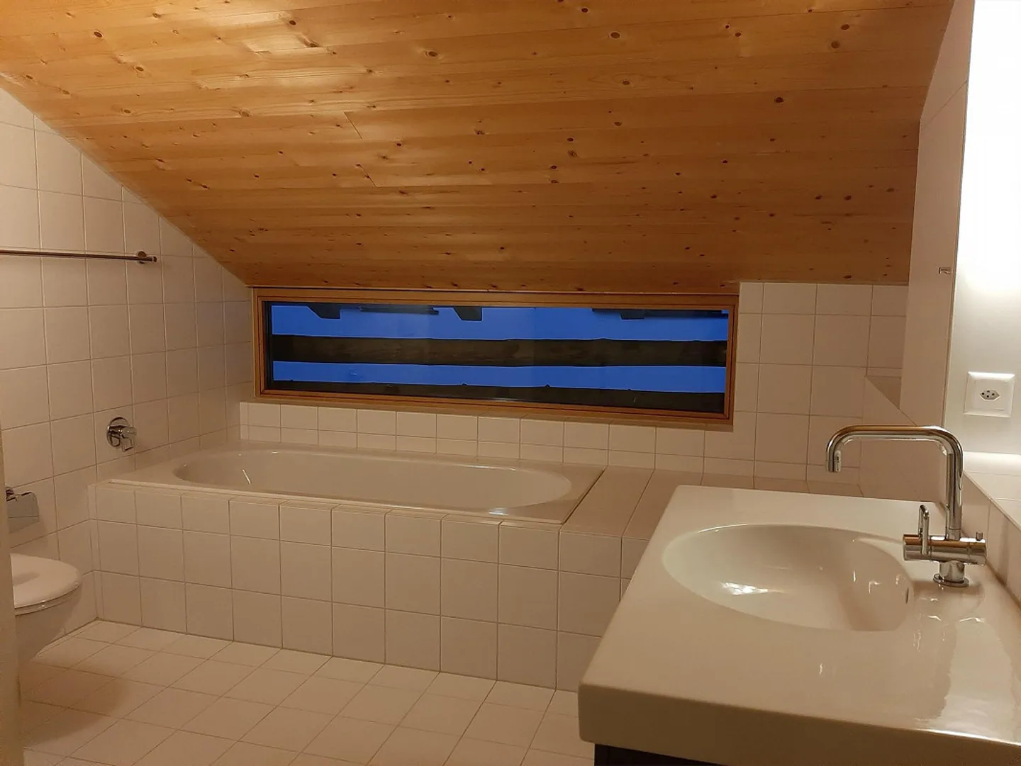 Appartement spacieux de 3,5 pièces sur 3 étages - Photo 8 sur 8