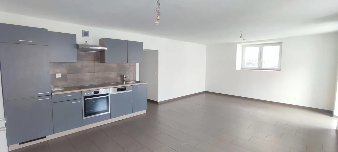 4.0 Room Apartment in Sainte-Croix - Photo 2 of 13