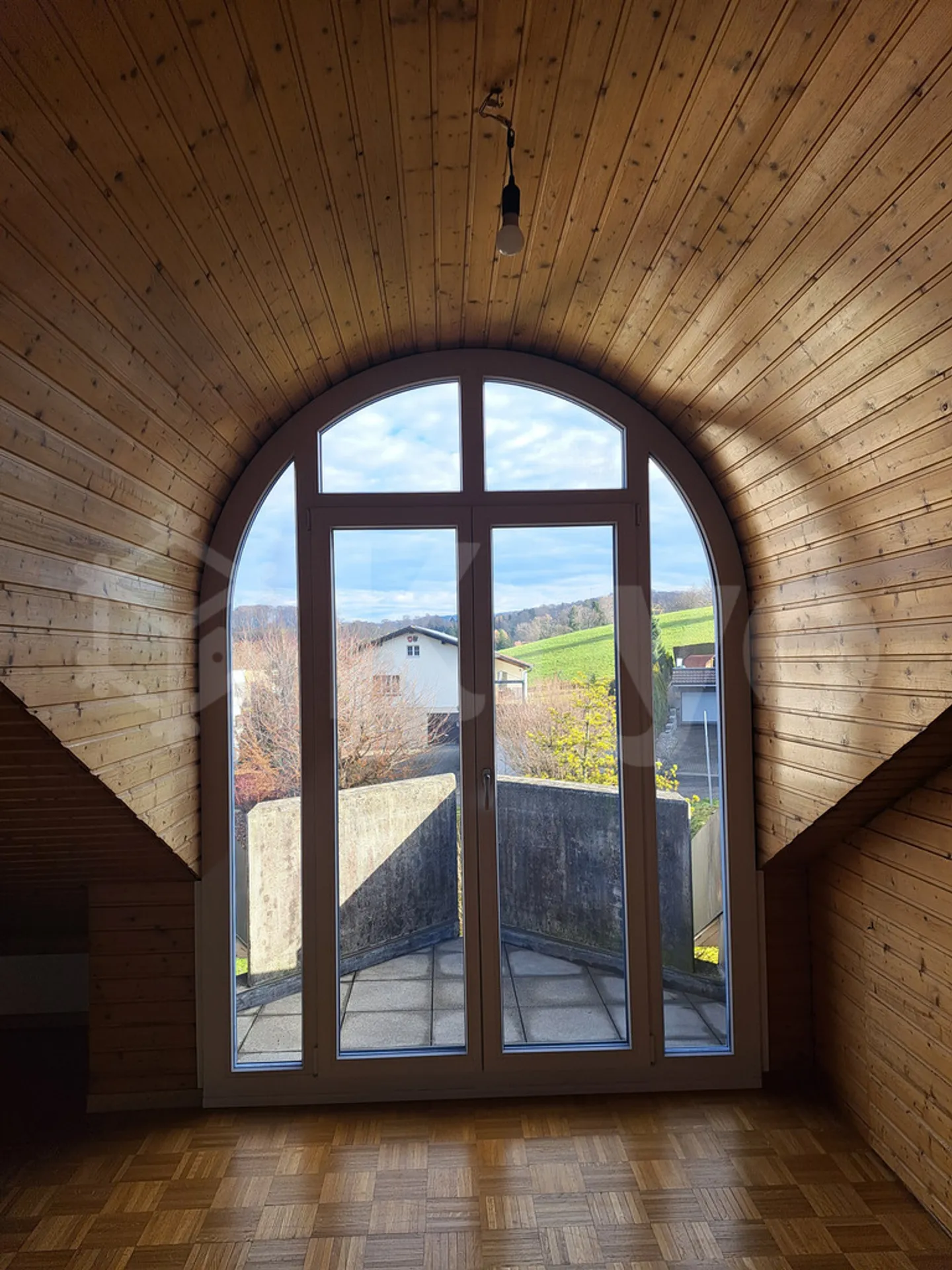 3.5 camere mansardate con carattere - Foto 2 di 3