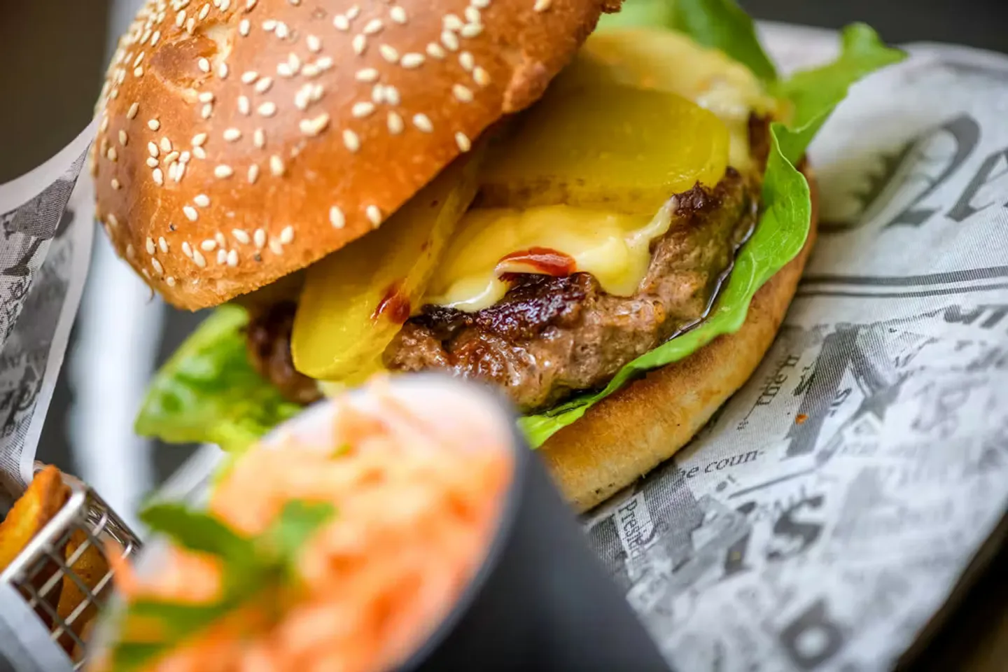 Charming Apartment in Zürich - Photo 4 of 8