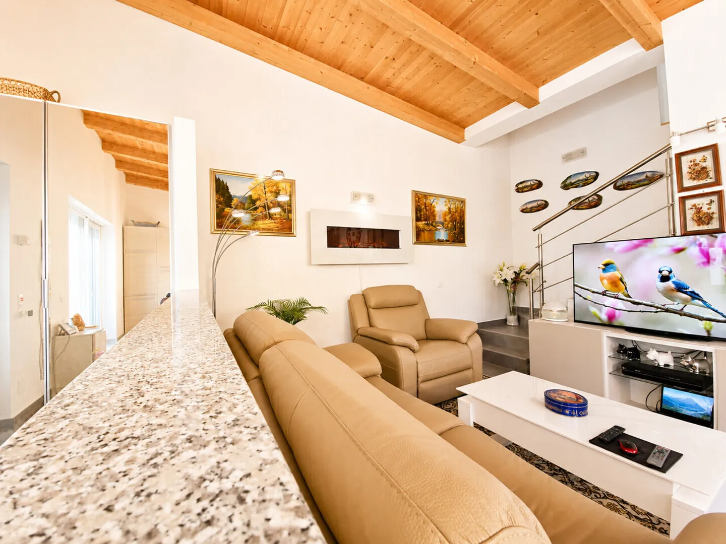 Einladendes Duplex mit 4,5 Zimmern in Magliaso - Foto 4 von 12